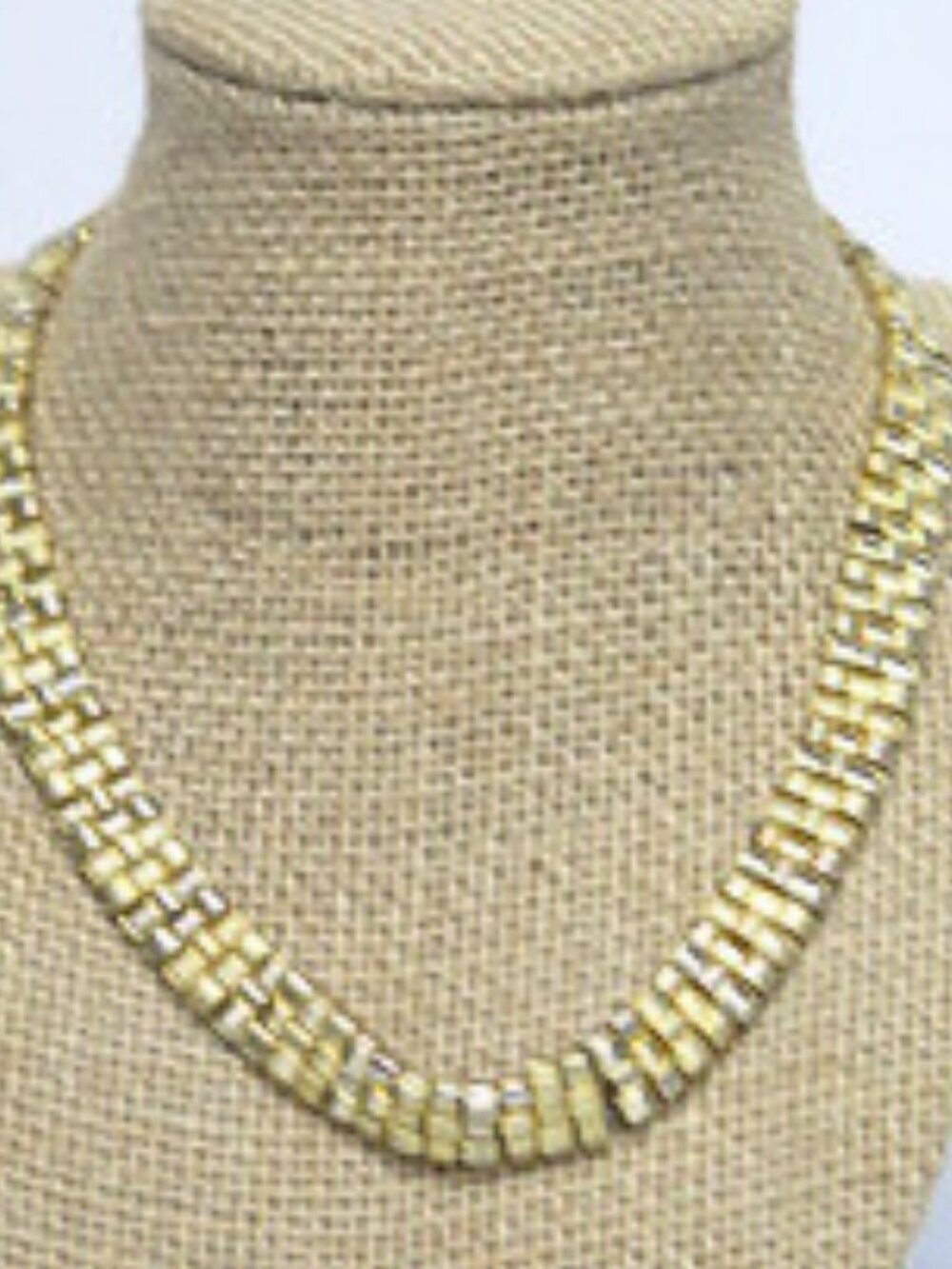 Gold Tone Textured Basket Weave Link Collar Necklace Holiday Party Jewelry